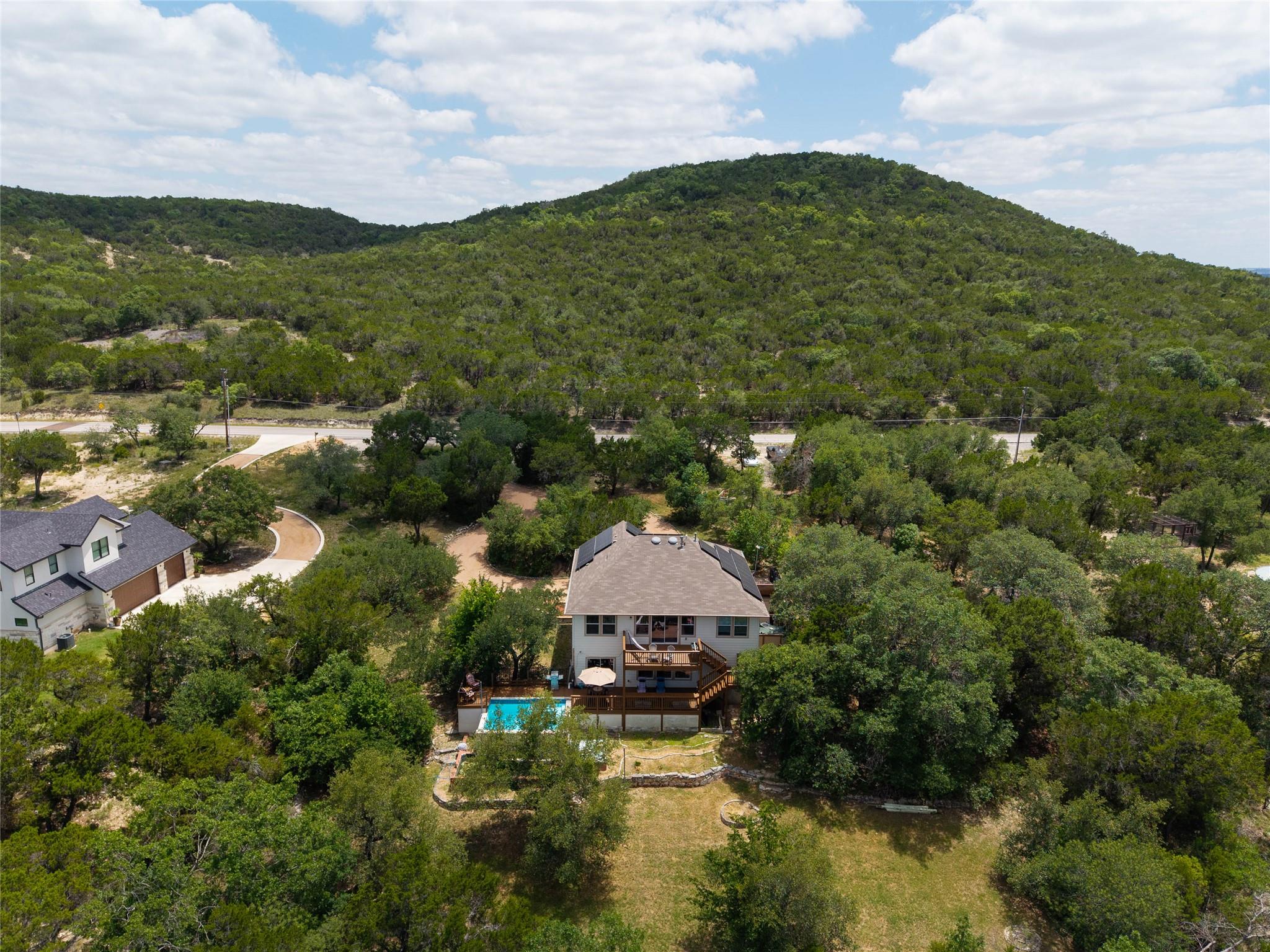 8122 Lime Creek Rd, Volente, TX 78641