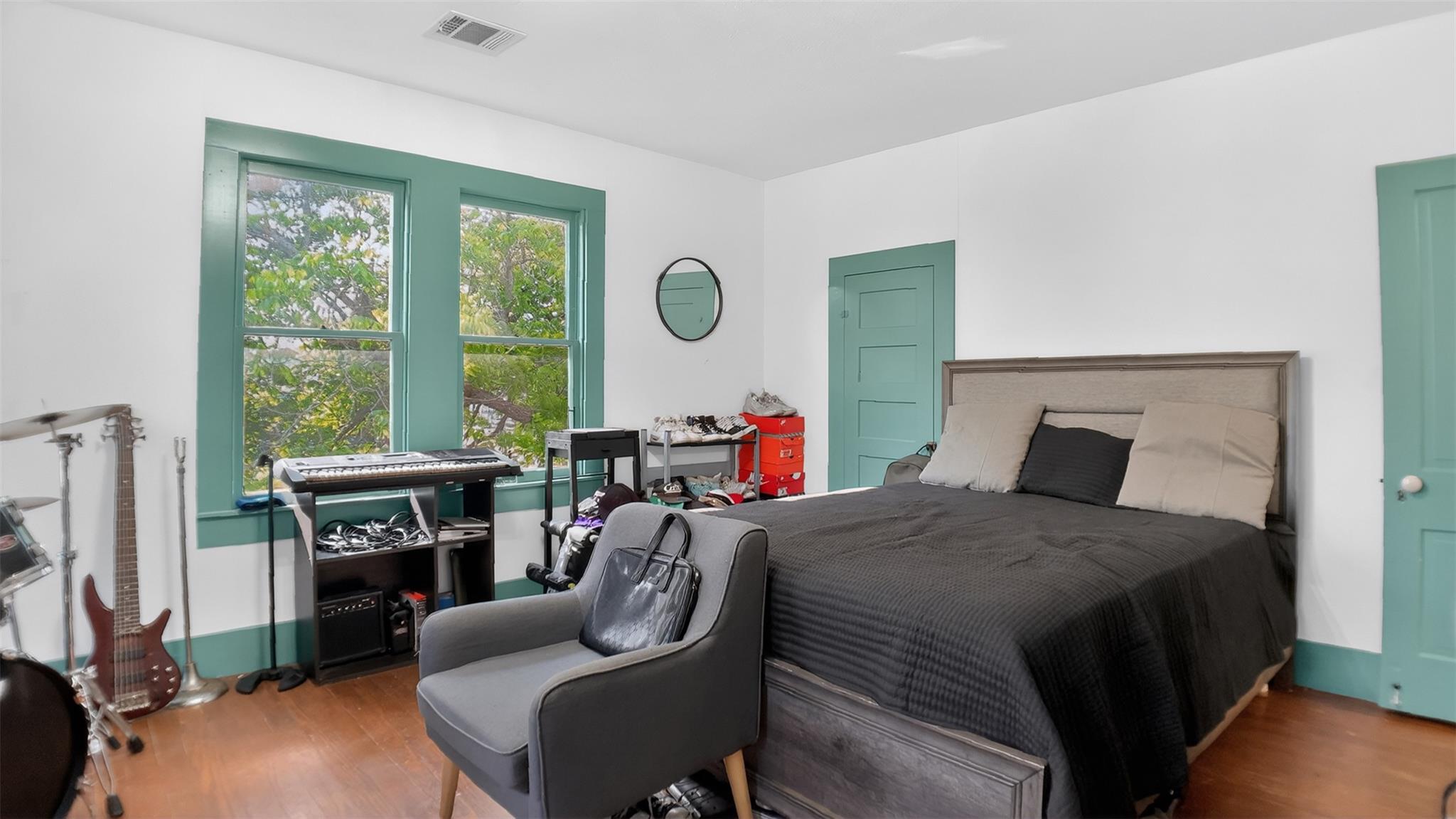 240 W Allen St, Bartlett, TX 76511