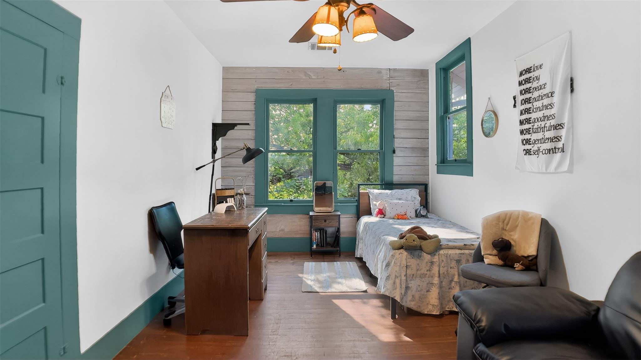 240 W Allen St, Bartlett, TX 76511