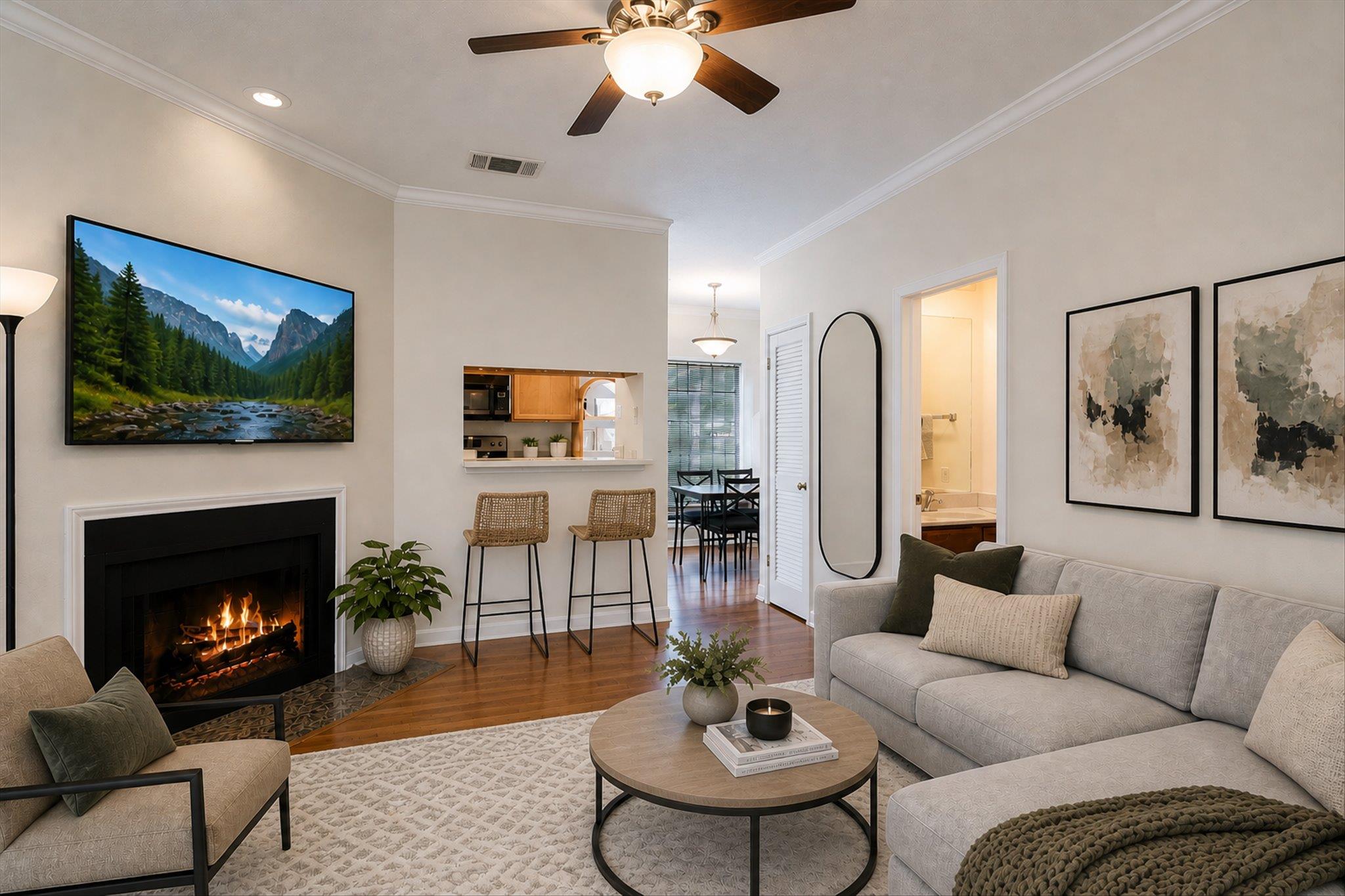 715 W 22nd 1/2 St # 208, Austin, TX 78705