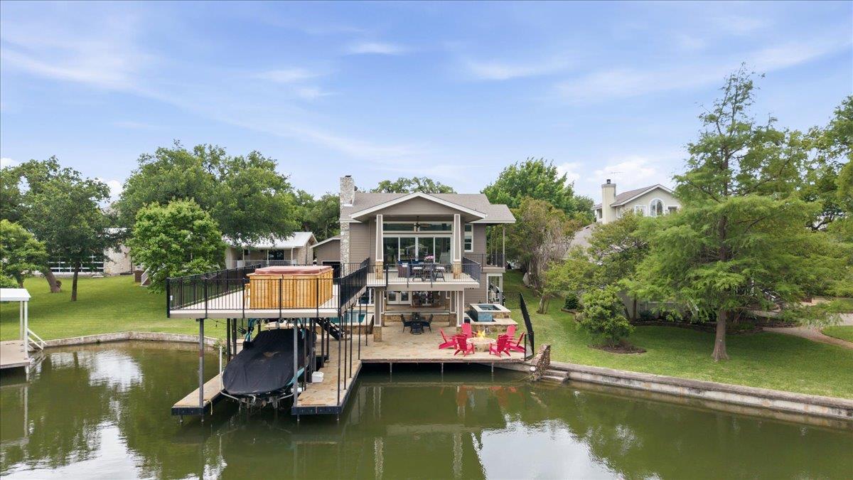 806 Misty Downs Dr, Granite Shoals, TX 78654