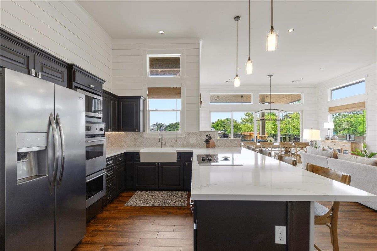 806 Misty Downs Dr, Granite Shoals, TX 78654