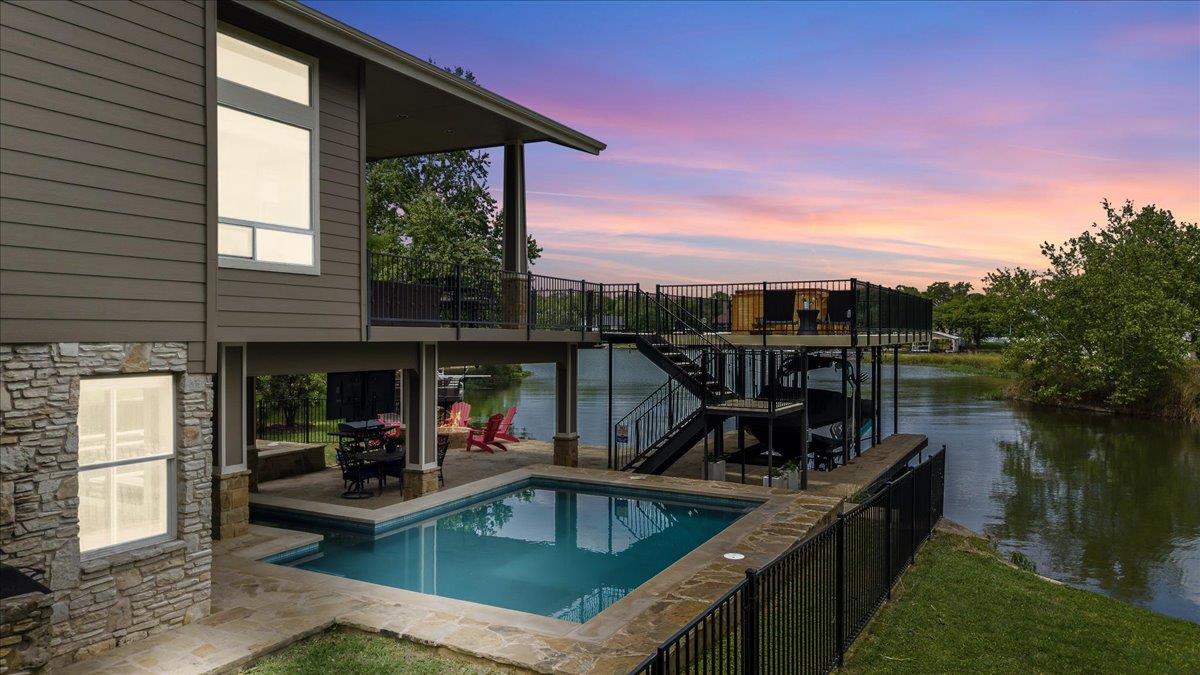 806 Misty Downs Dr, Granite Shoals, TX 78654