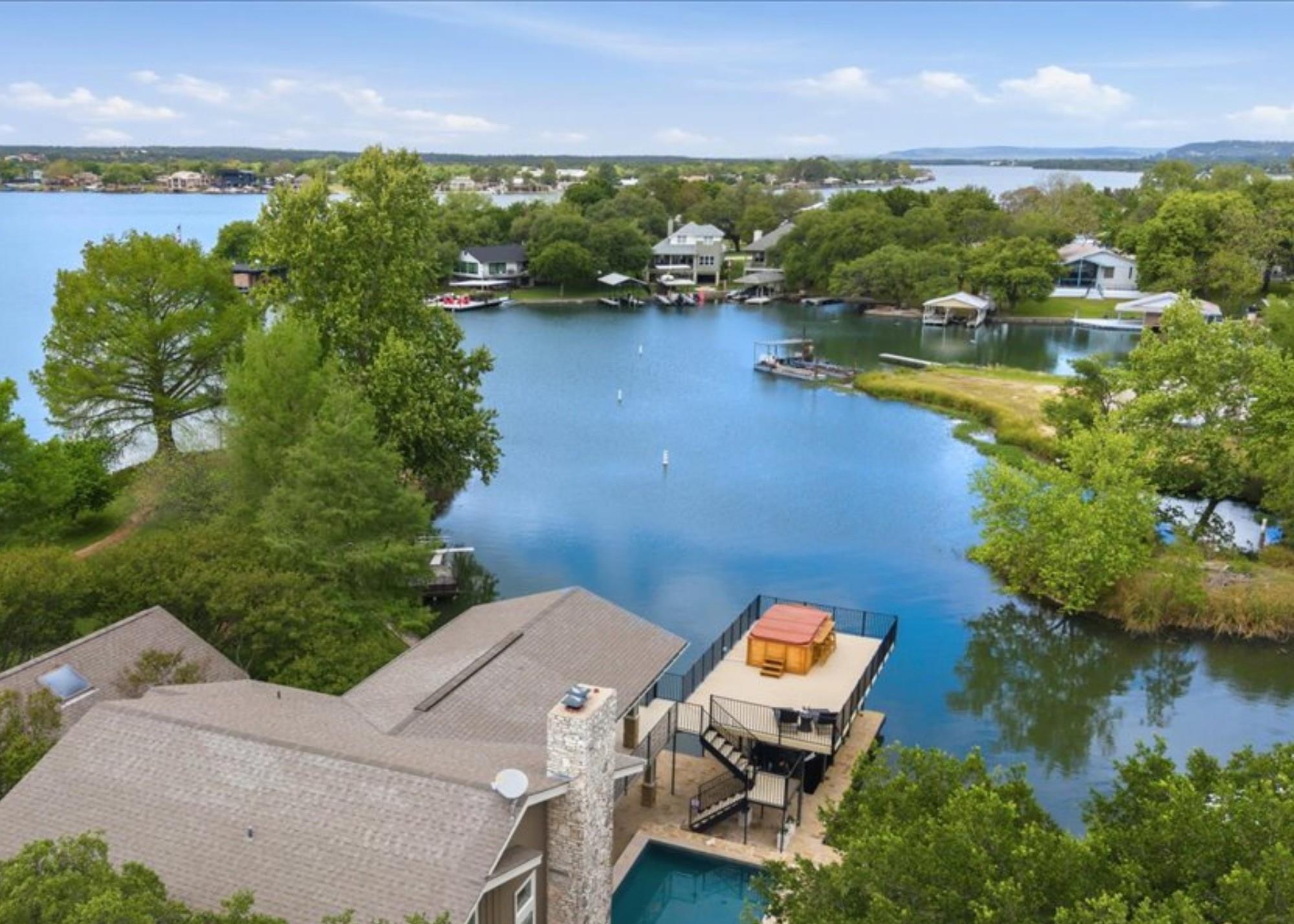 806 Misty Downs Dr, Granite Shoals, TX 78654