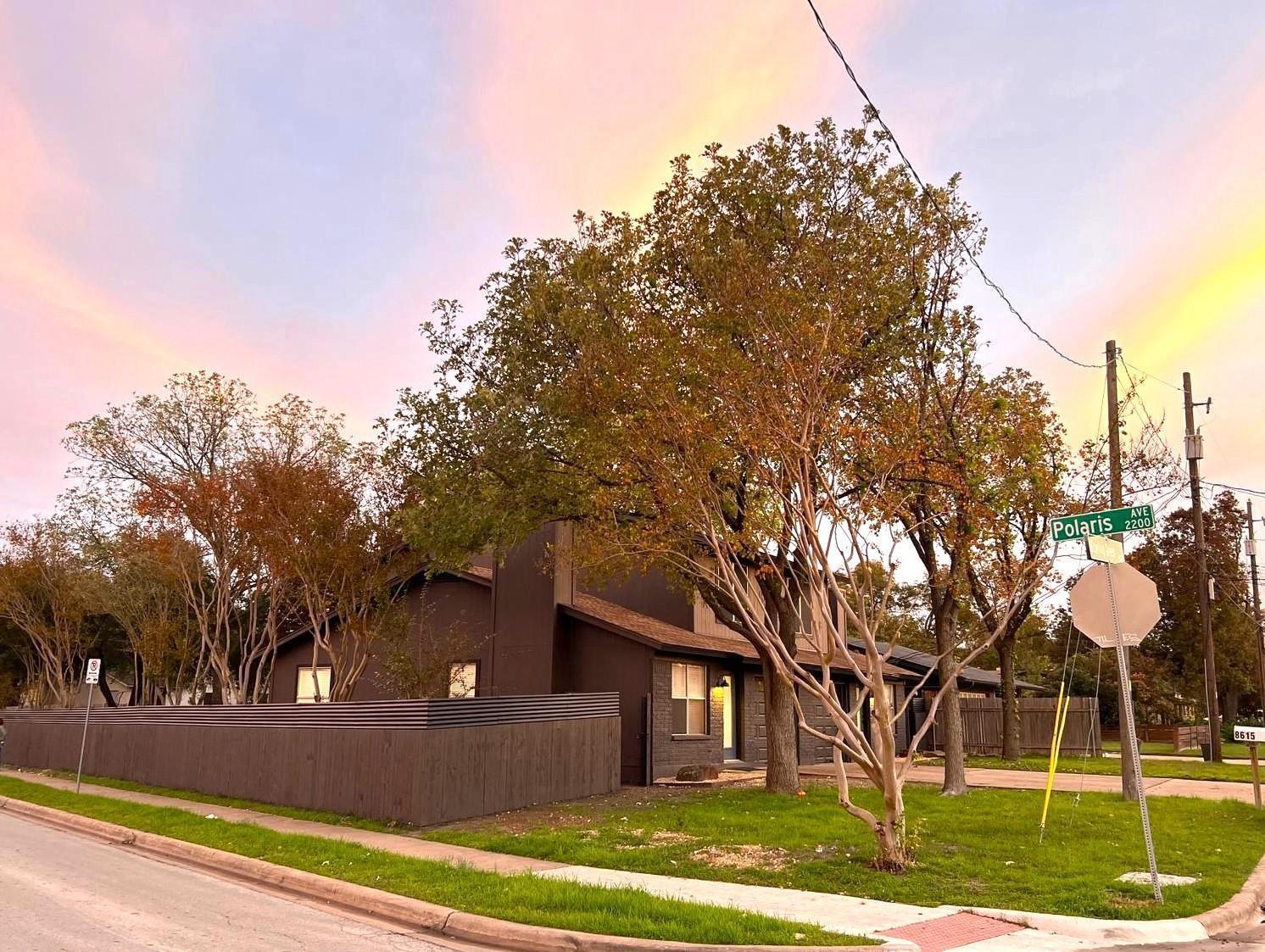 8615 Bowling Green Dr # B, Austin, TX 78757