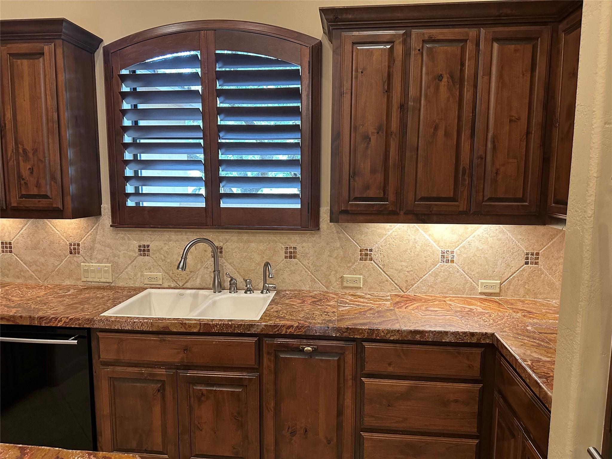 15216 Kevin Ln, Austin, TX 78734