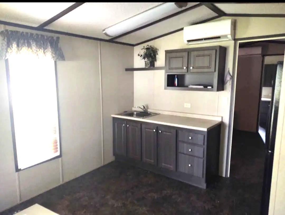 2713 Cory Ln, Spicewood, TX 78669