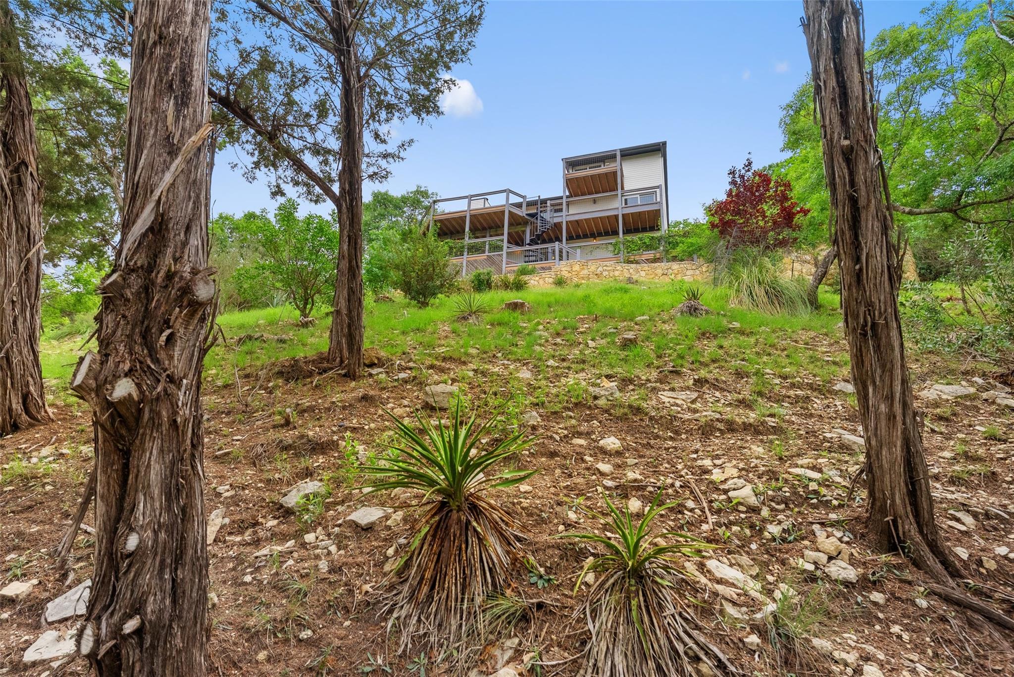 19426 Fisher Ln, Spicewood, TX 78669