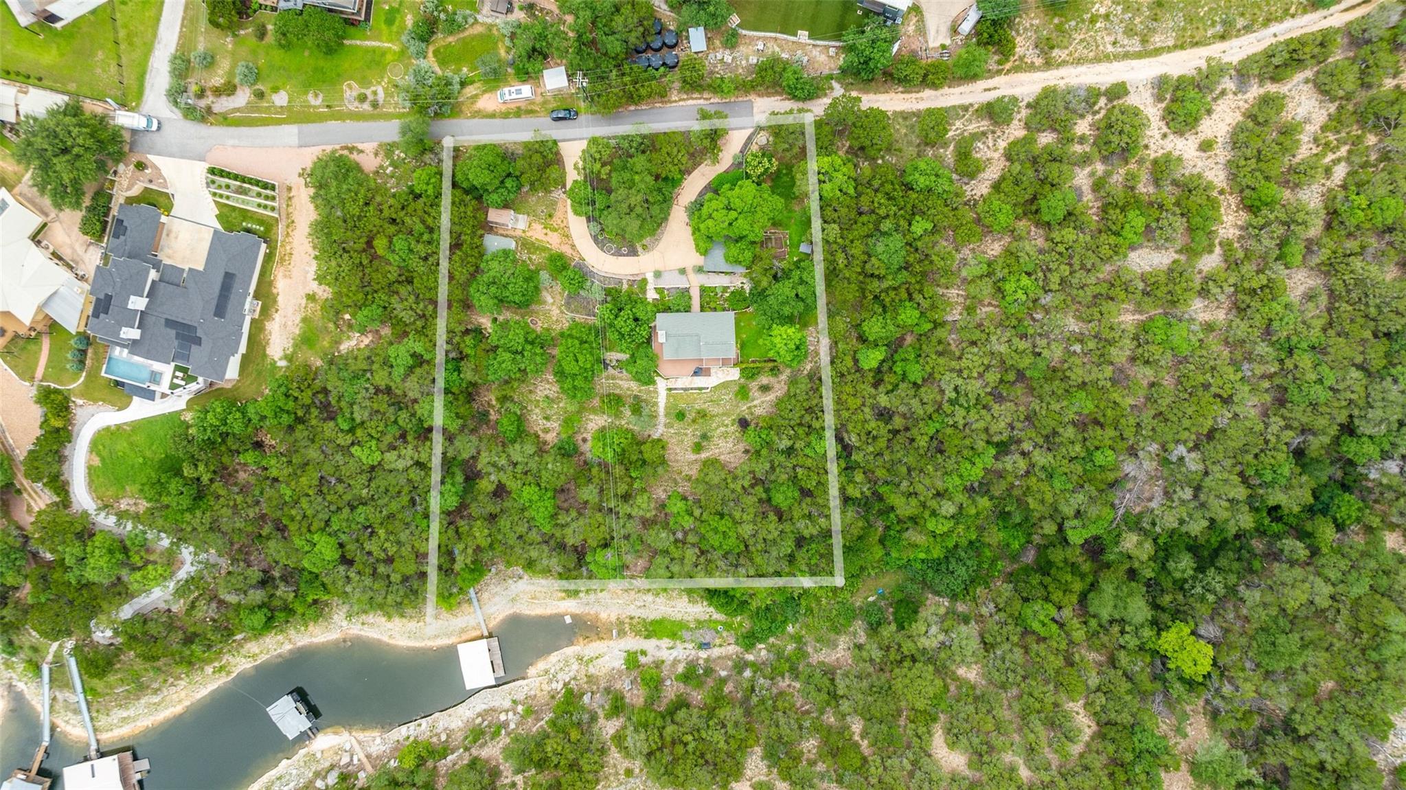 19426 Fisher Ln, Spicewood, TX 78669