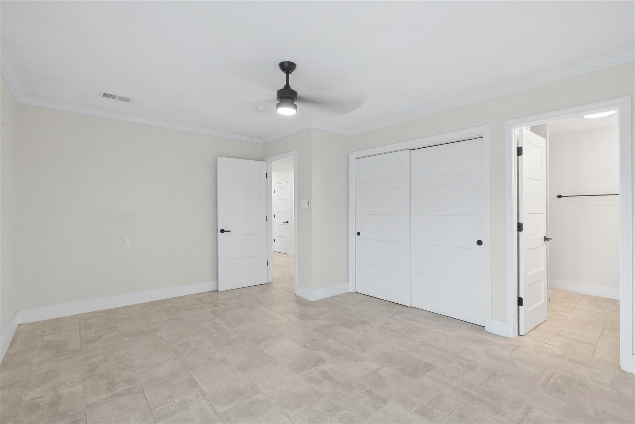 19426 Fisher Ln, Spicewood, TX 78669