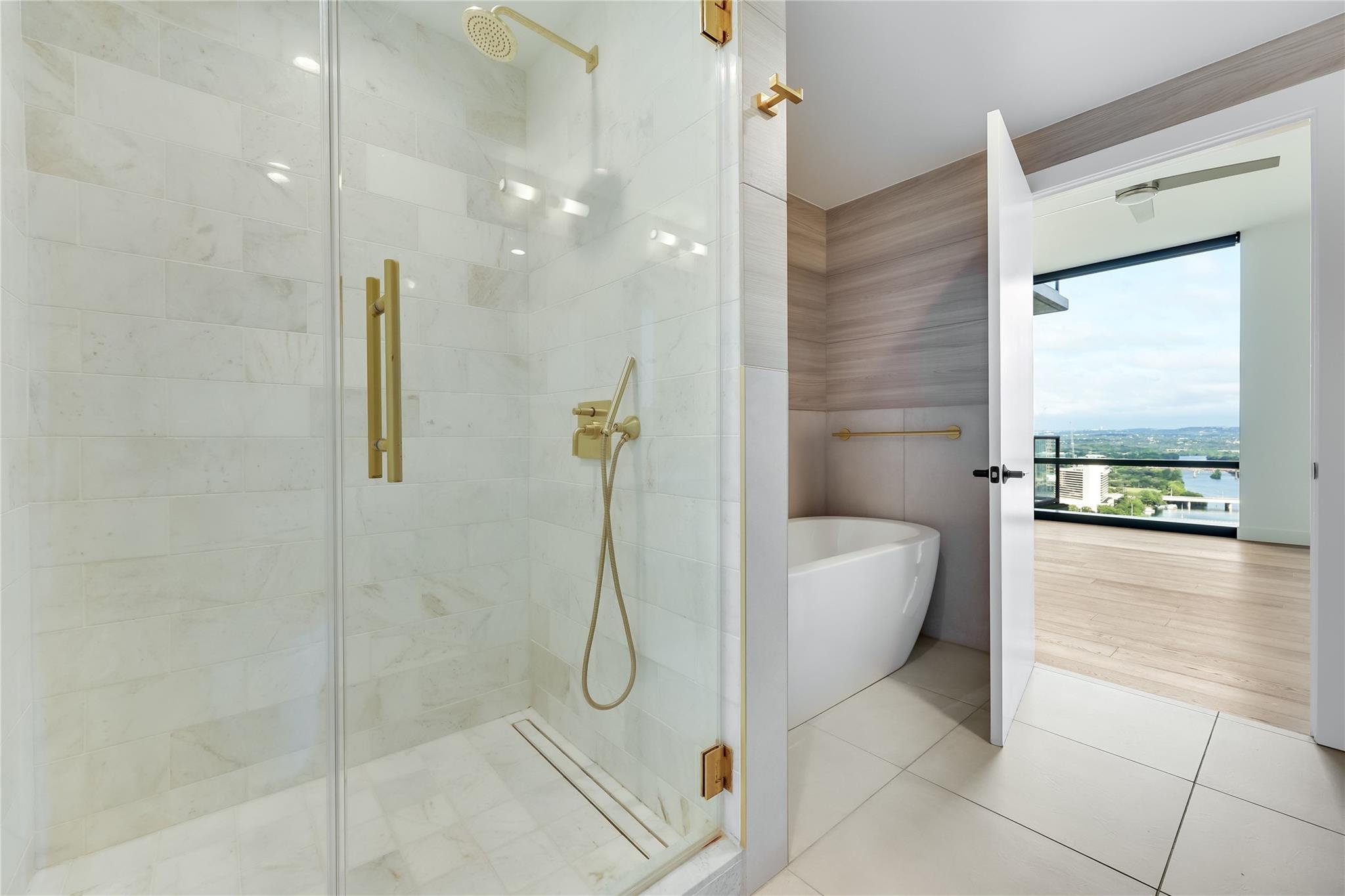 70 Rainey St # 2302, Austin, TX 78701