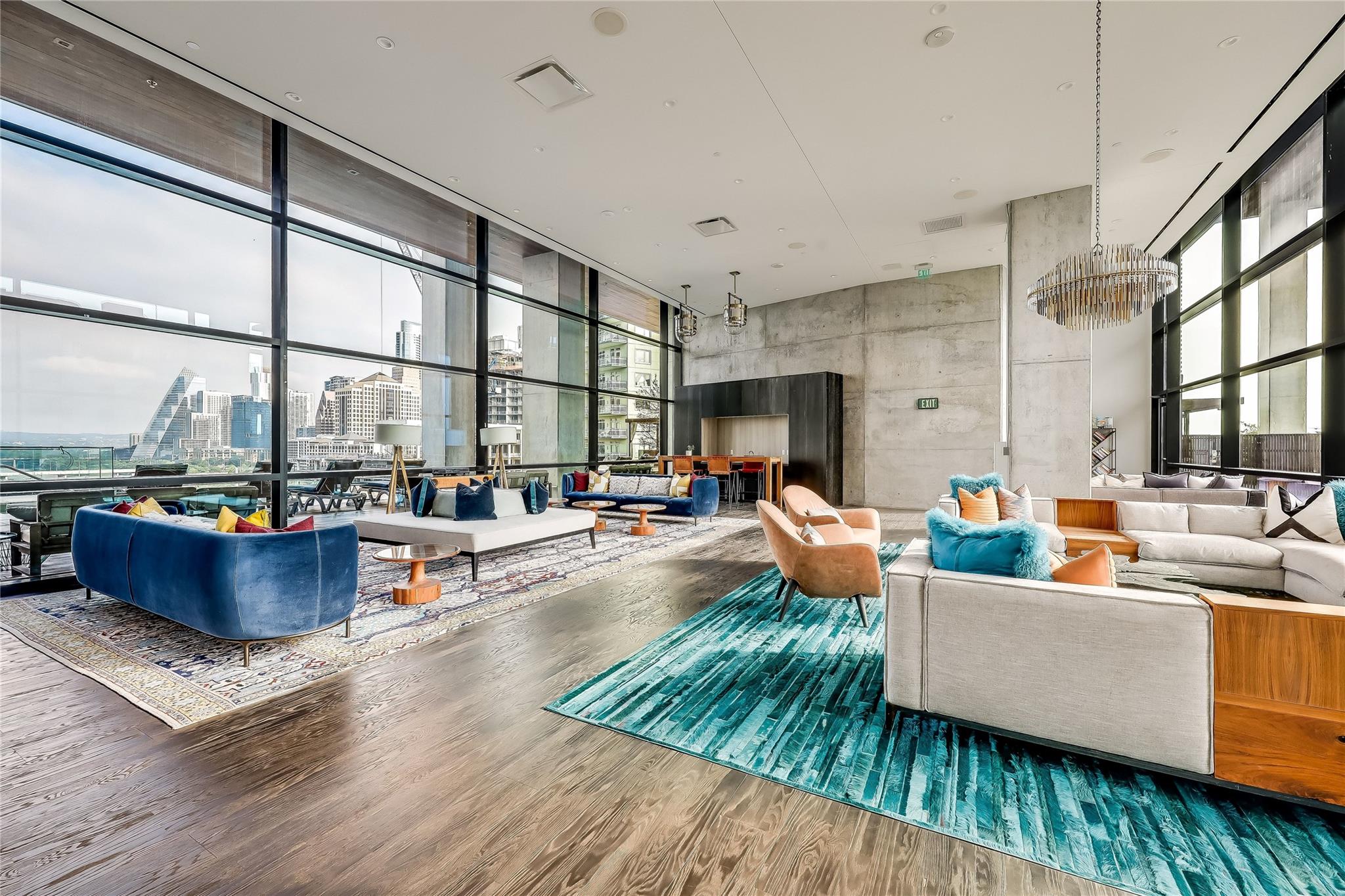 70 Rainey St # 2302, Austin, TX 78701
