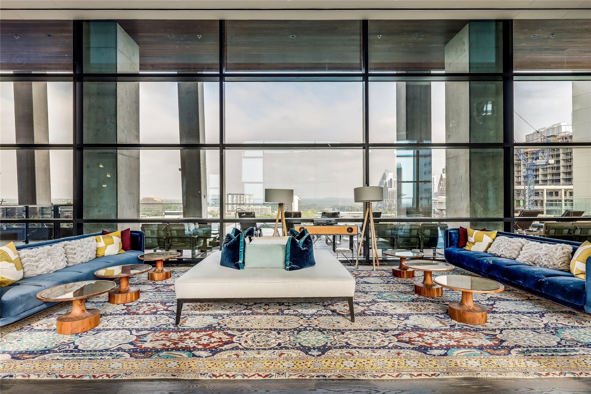 70 Rainey St # 2302, Austin, TX 78701