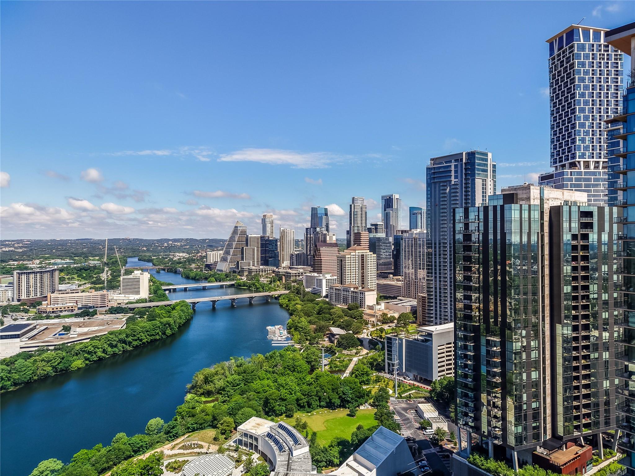 70 Rainey St # 2302, Austin, TX 78701