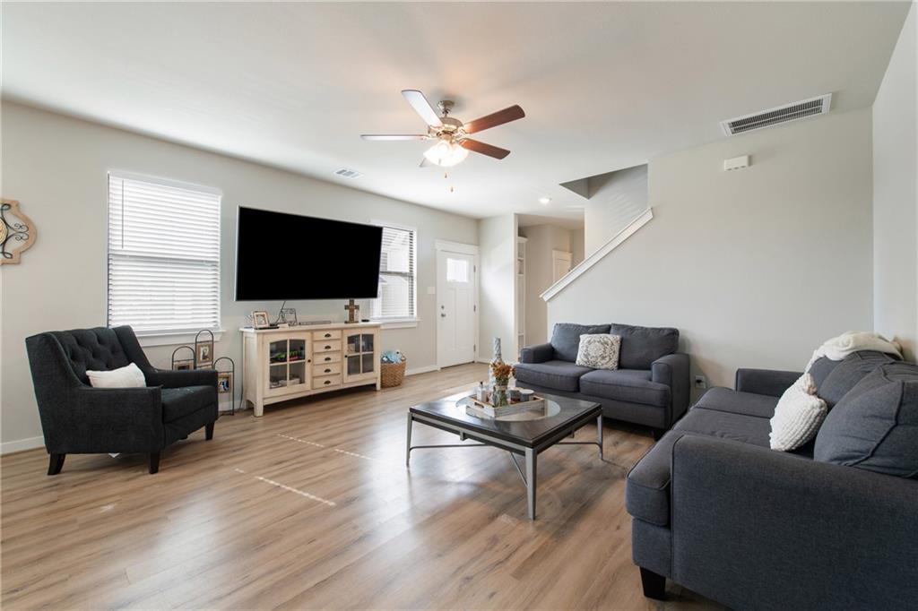 135 Amber Fields Trl # C, Buda, TX 78610