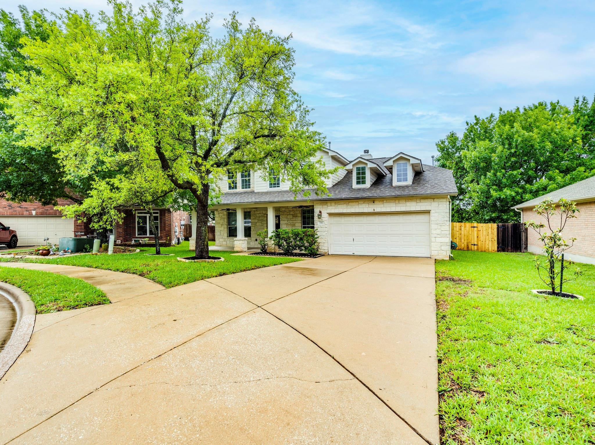 734 Crane Canyon Pl, Round Rock, TX 78665