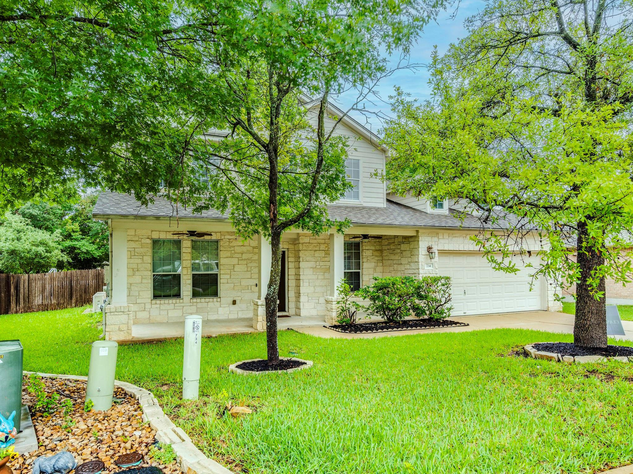 734 Crane Canyon Pl, Round Rock, TX 78665