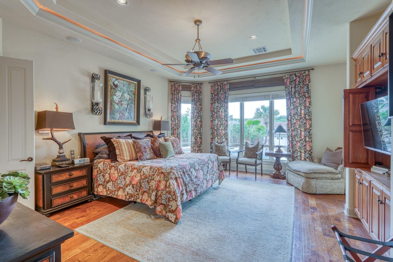 59 Applehead Island Dr, Horseshoe Bay, TX 78657