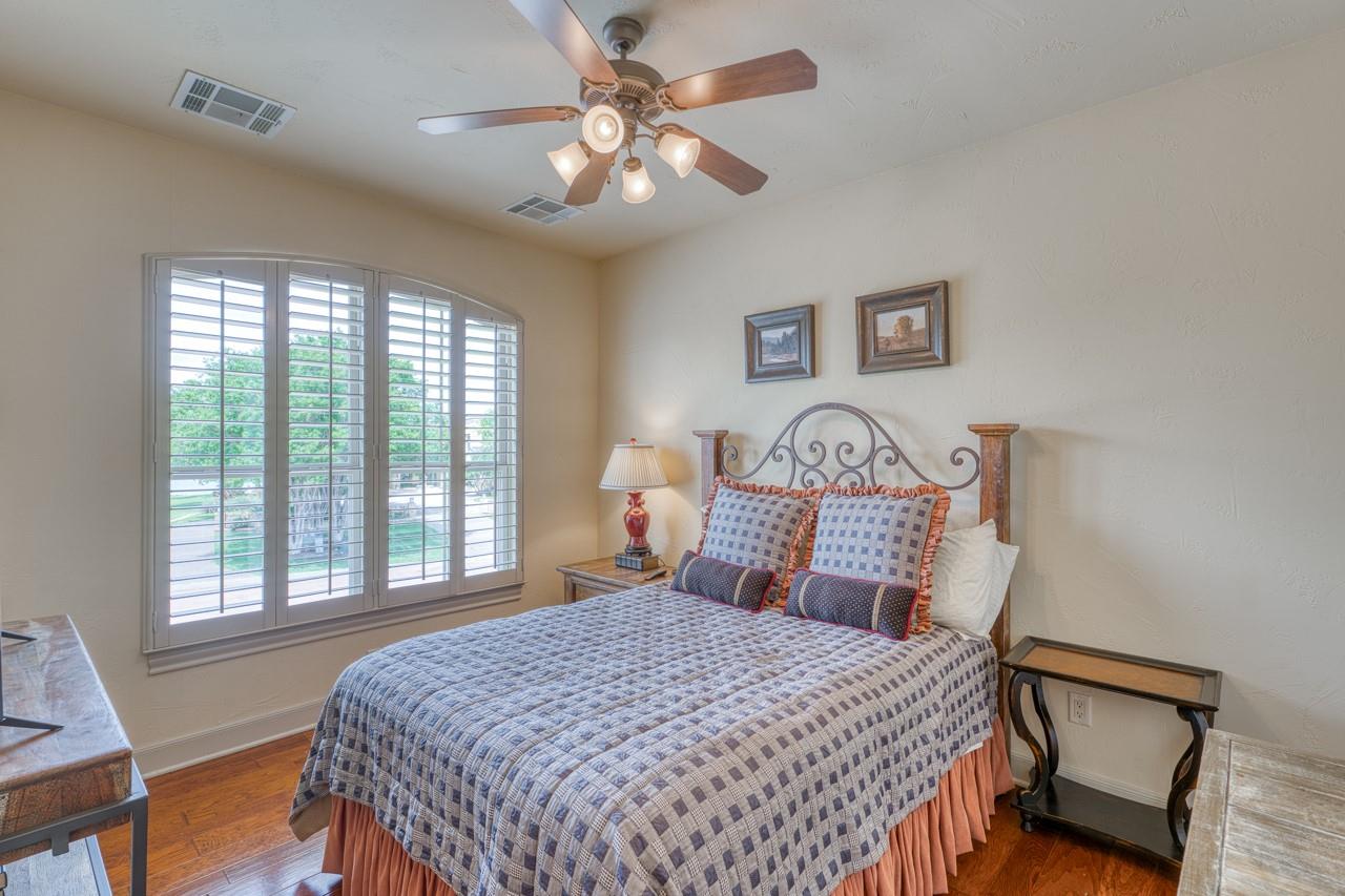 59 Applehead Island Dr, Horseshoe Bay, TX 78657