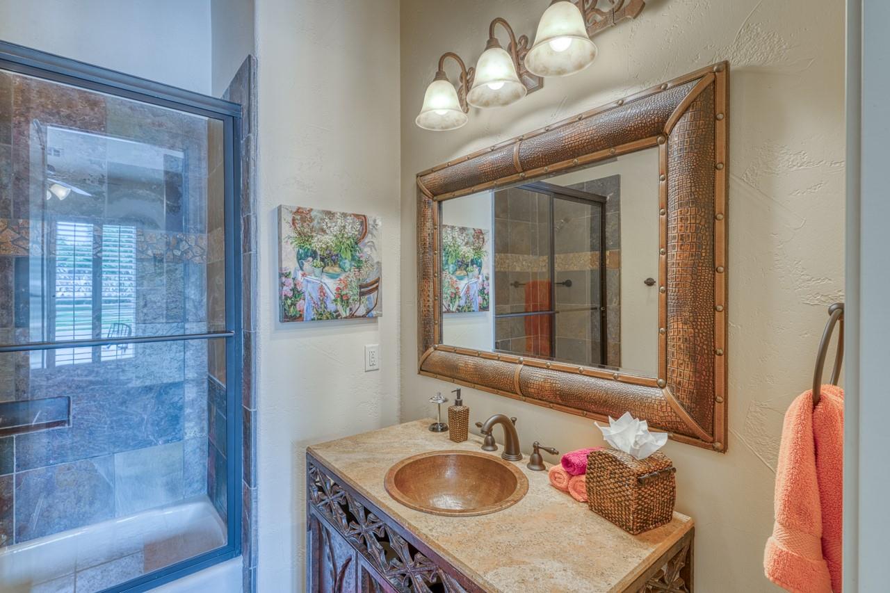 59 Applehead Island Dr, Horseshoe Bay, TX 78657