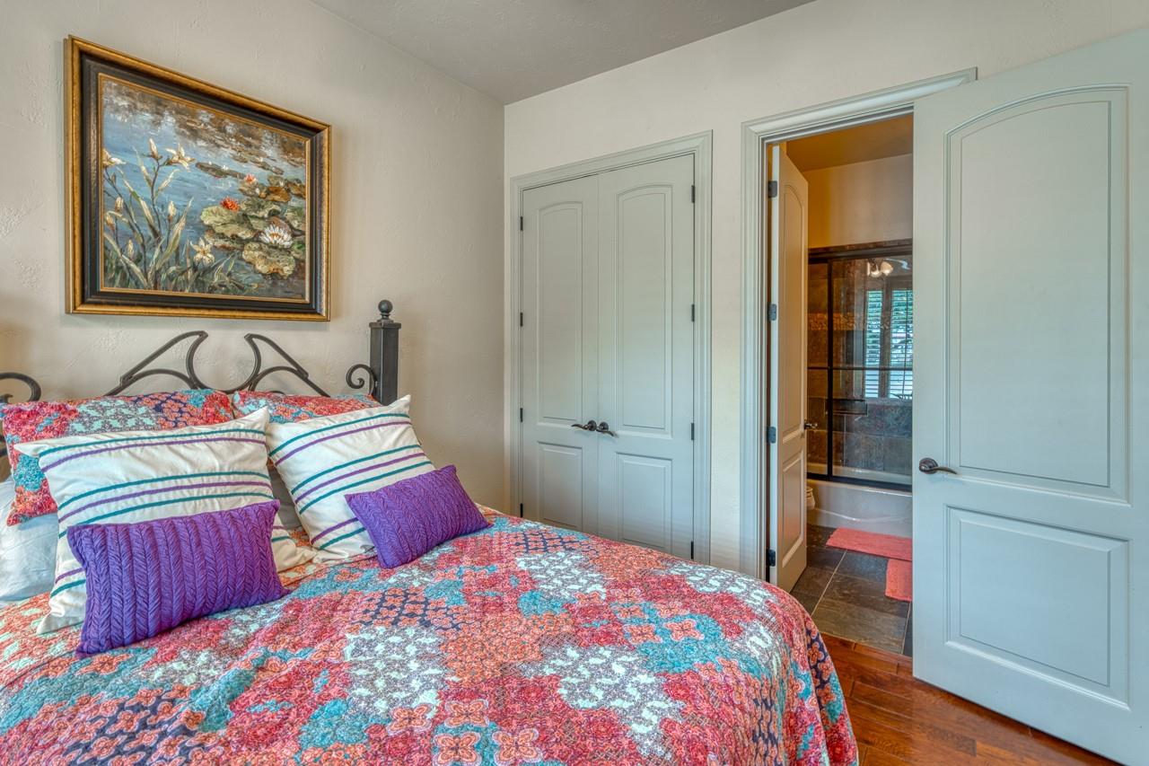 59 Applehead Island Dr, Horseshoe Bay, TX 78657