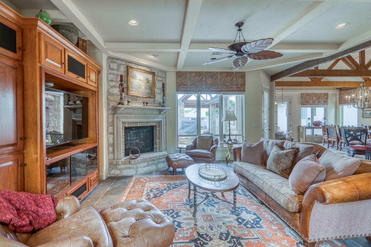 59 Applehead Island Dr, Horseshoe Bay, TX 78657