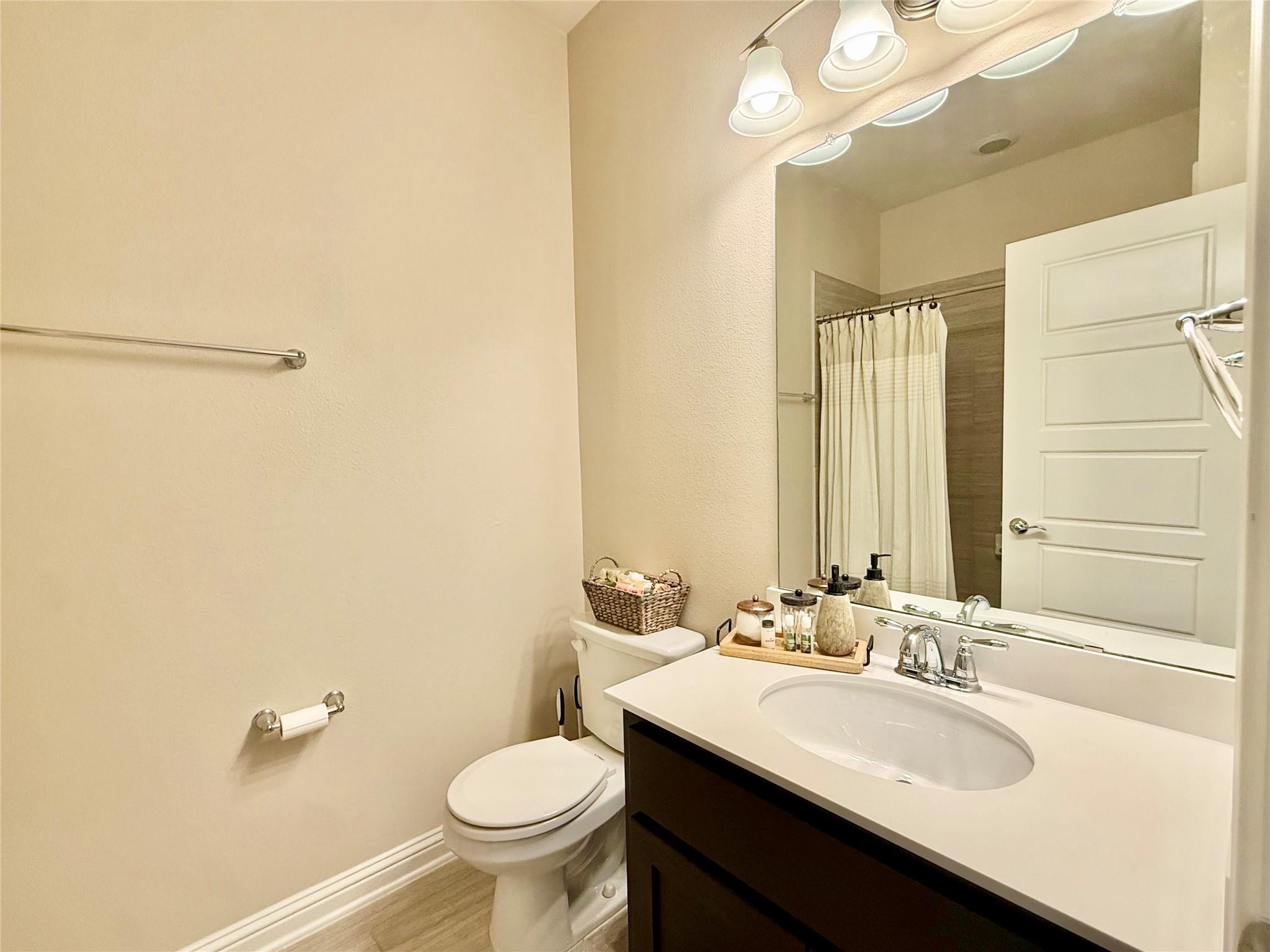 6814 E Riverside Dr # 73, Austin, TX 78741