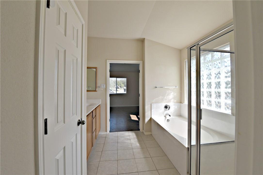 16316 Castletroy Dr, Austin, TX 78717