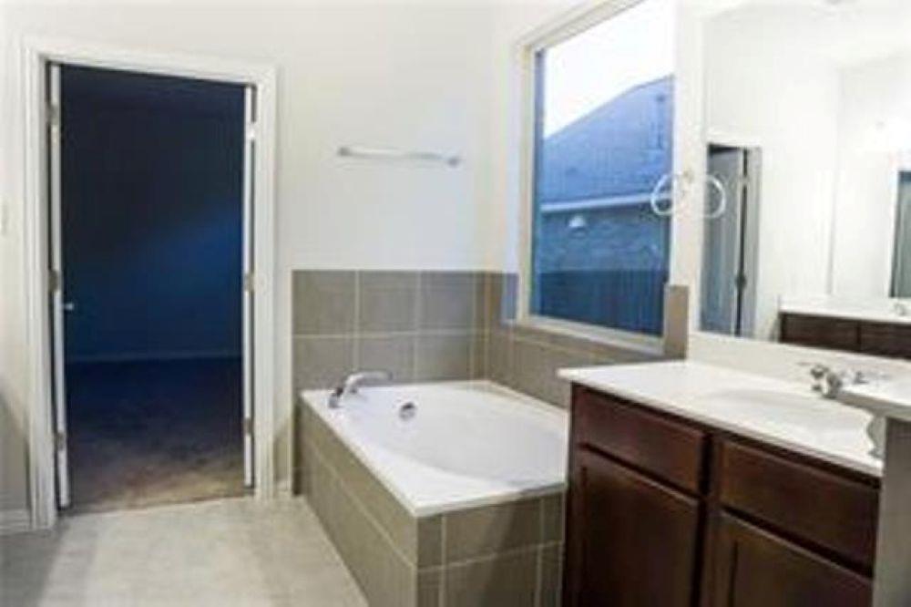 4021 Gildas Path, Pflugerville, TX 78660