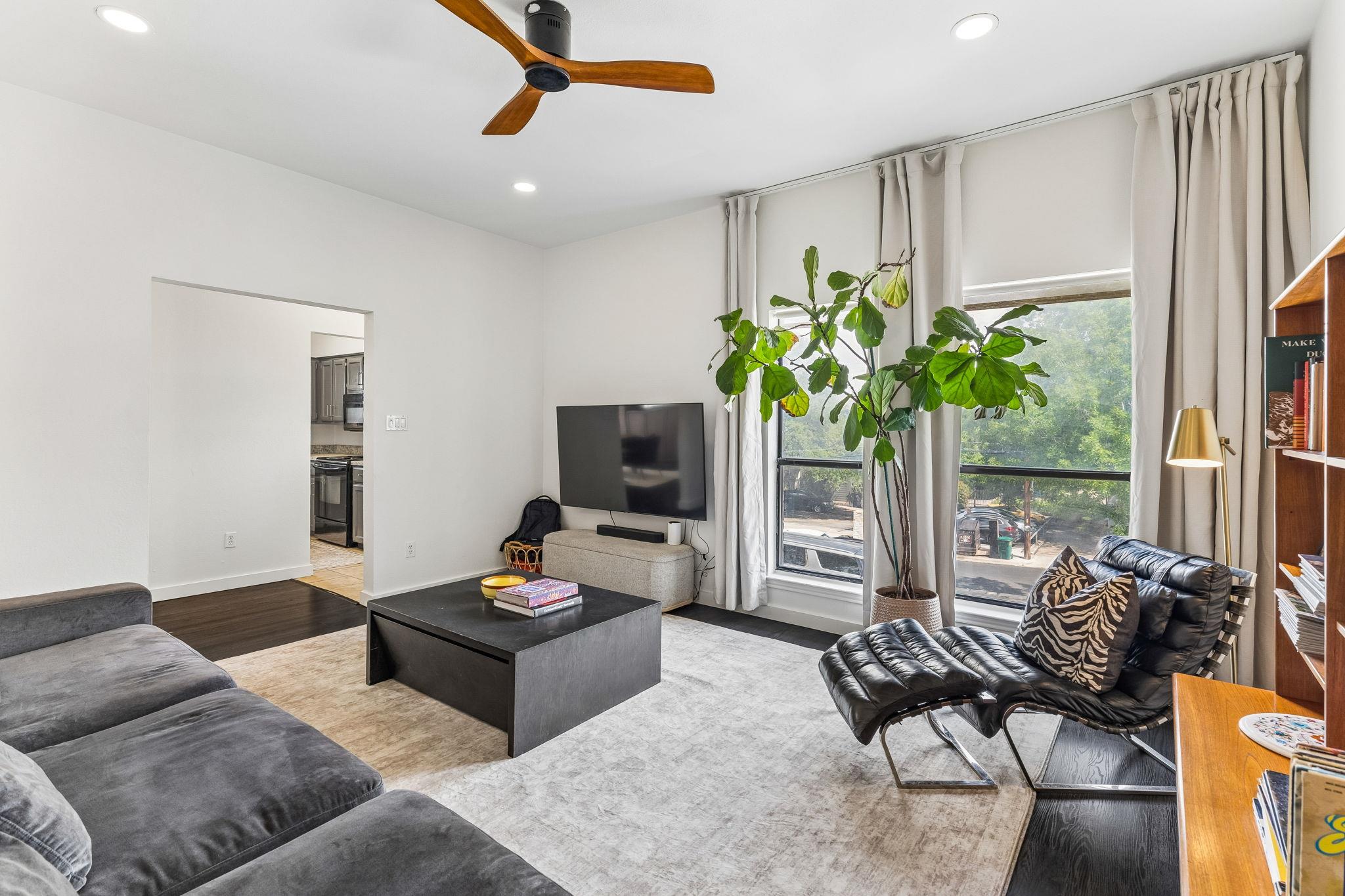 1404 Norwalk Ln # 204, Austin, TX 78703