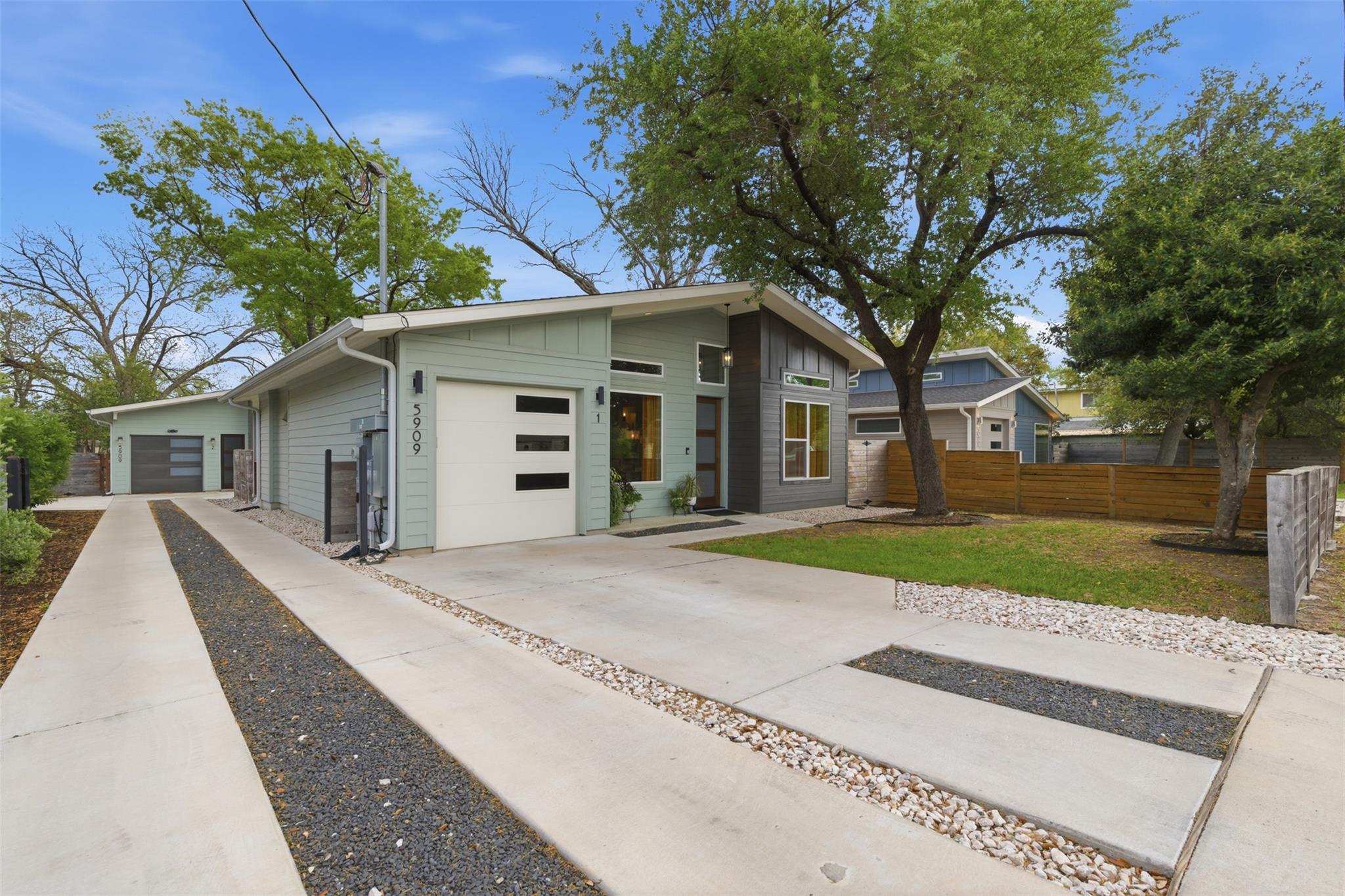 5909 Nancy Dr # 1, Austin, TX 78745