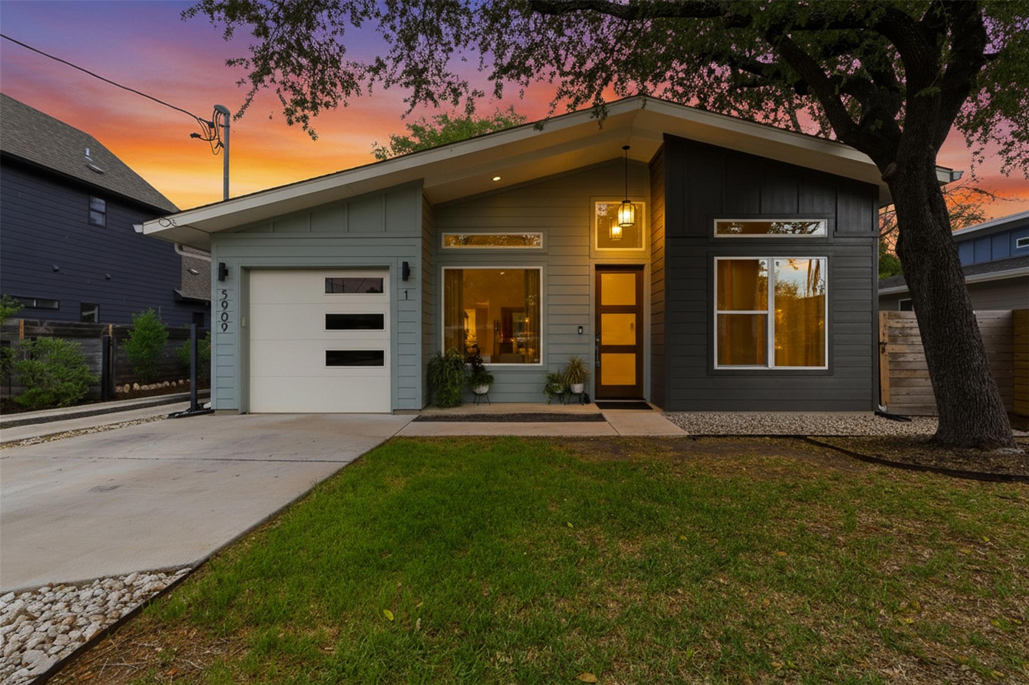 5909 Nancy Dr # 1, Austin, TX 78745