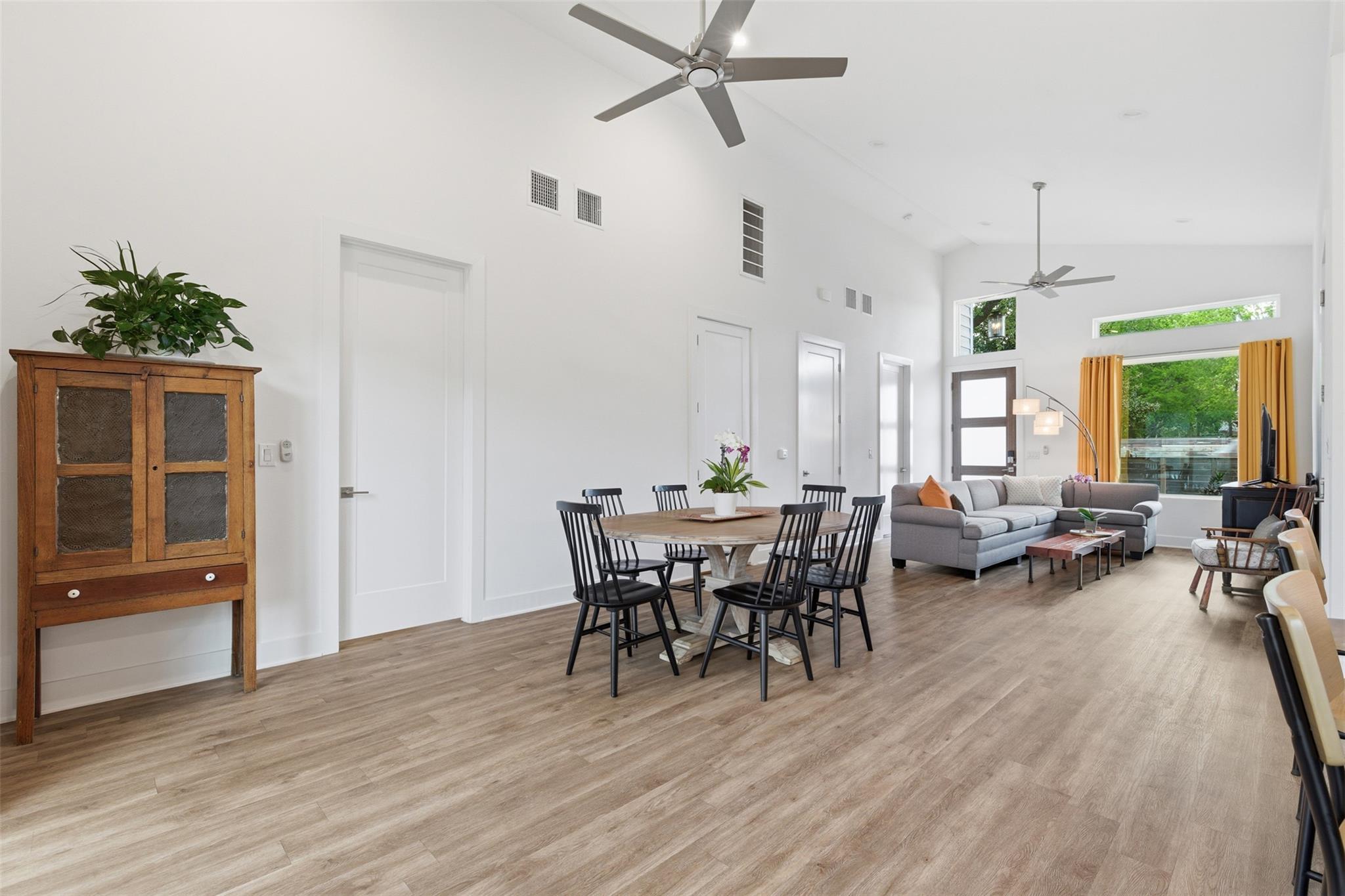 5909 Nancy Dr # 1, Austin, TX 78745
