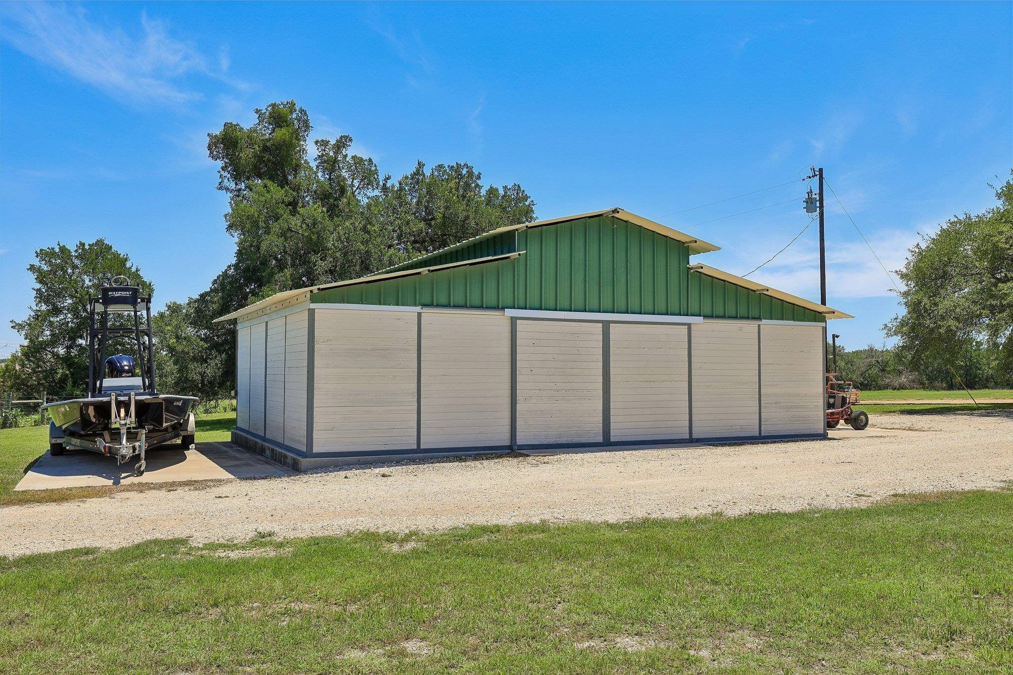 136 Thoroughbred Trce, Liberty Hill, TX 78642