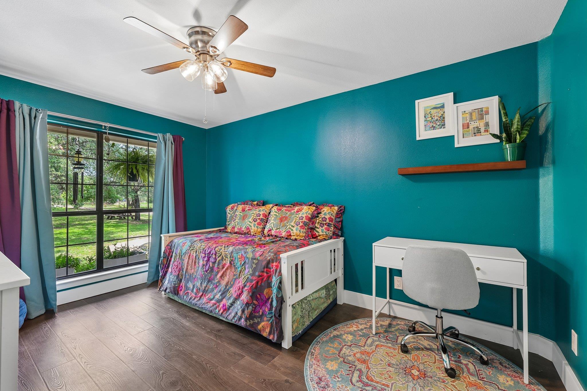 136 Thoroughbred Trce, Liberty Hill, TX 78642