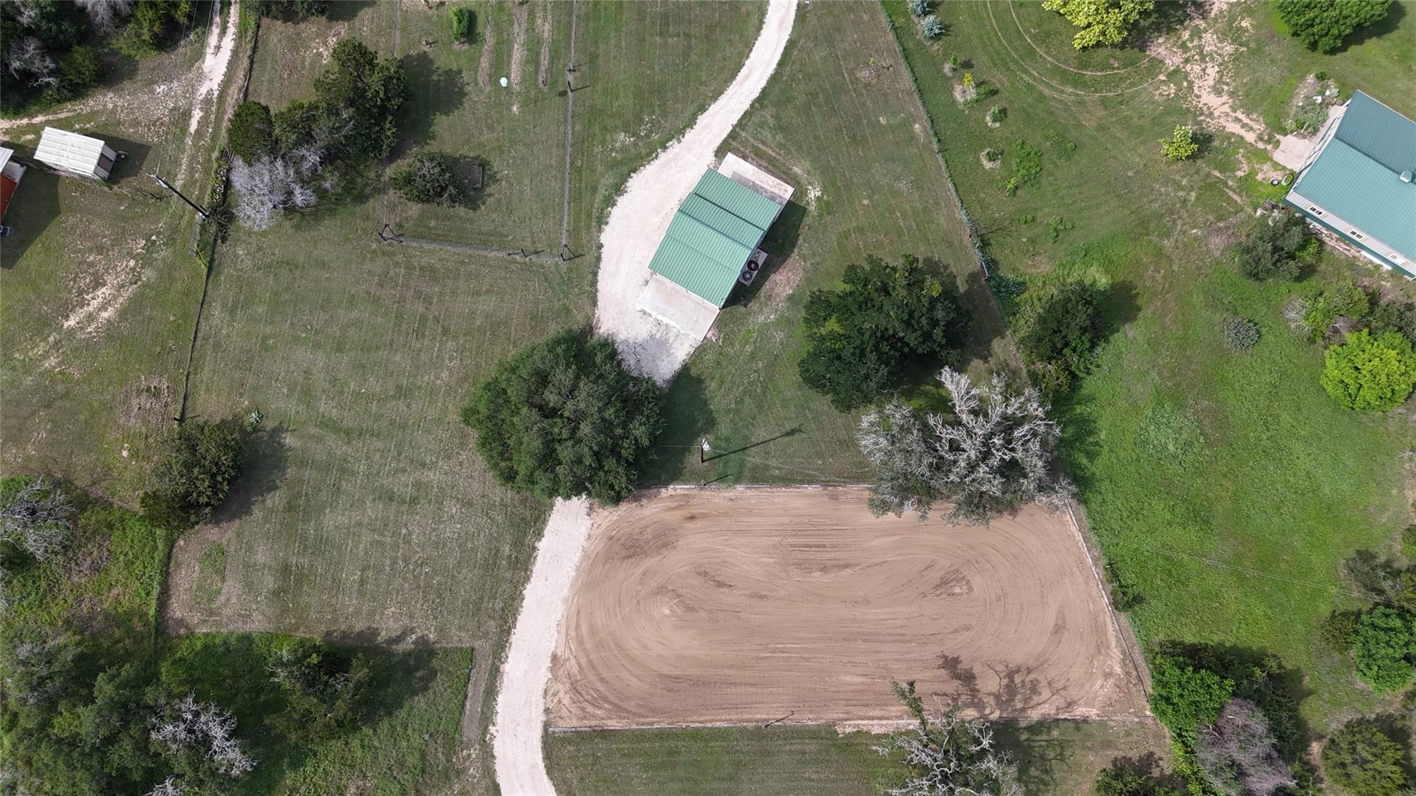 136 Thoroughbred Trce, Liberty Hill, TX 78642