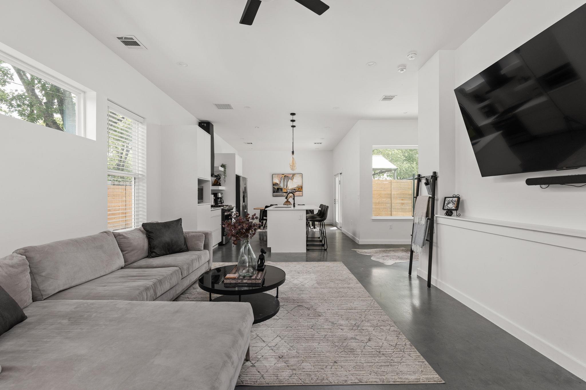 6205 Caddie St # 1 & 2, Austin, TX 78741