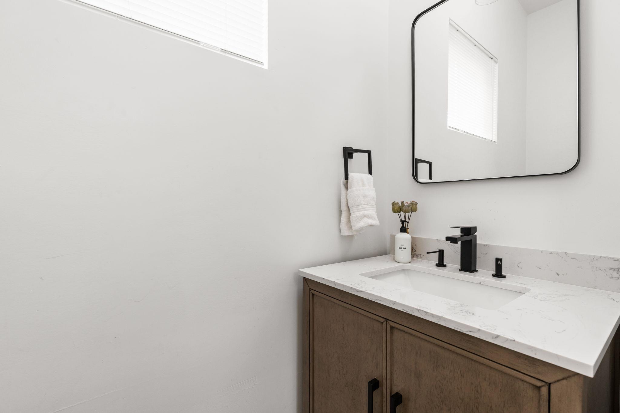 6205 Caddie St # 1 & 2, Austin, TX 78741