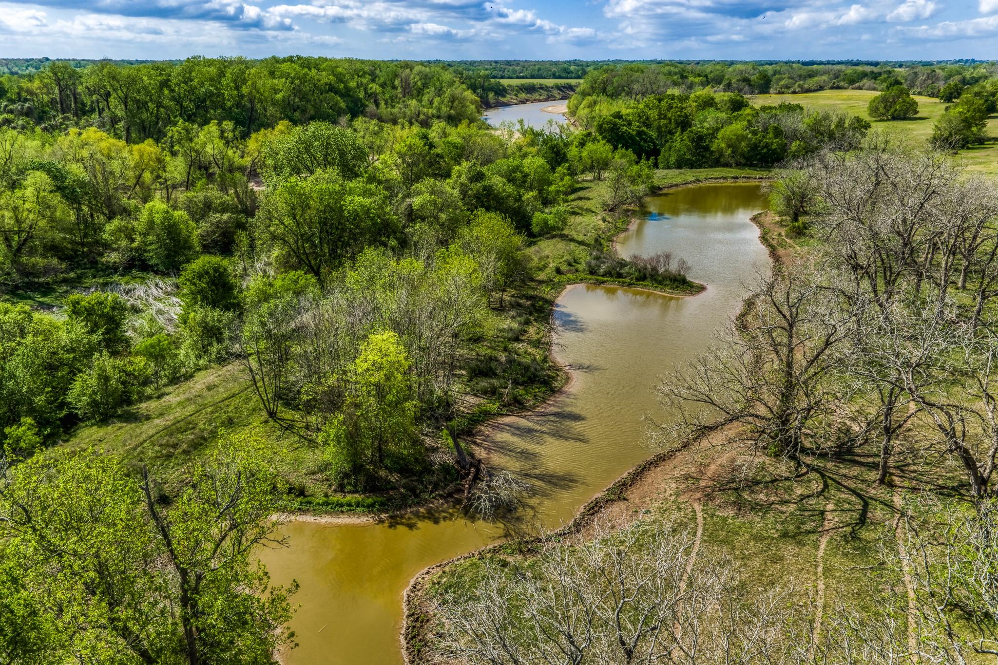 11320 County Road 343, Caldwell, TX 77836