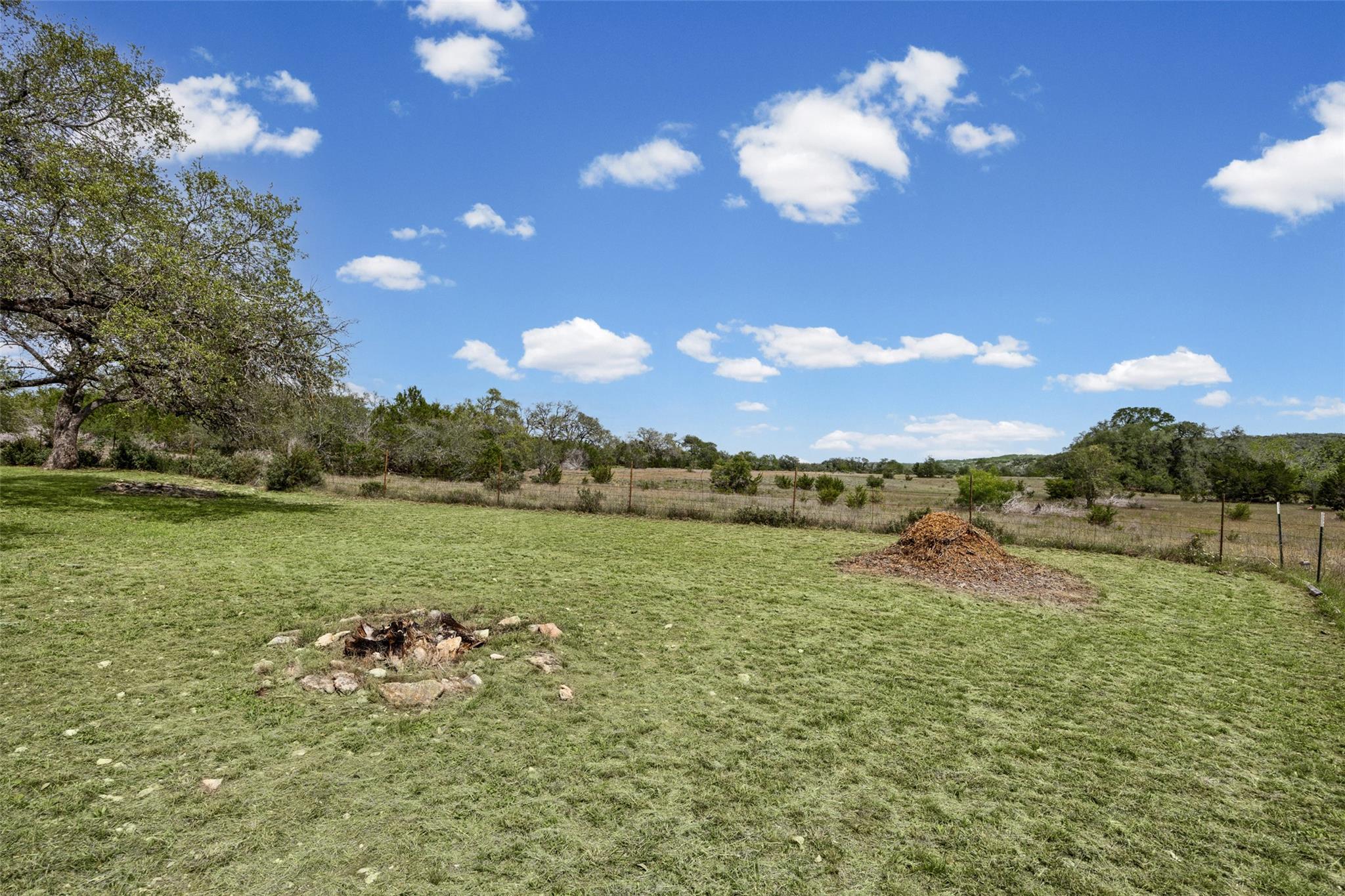10409 Little Creek Cir, Dripping Springs, TX 78620