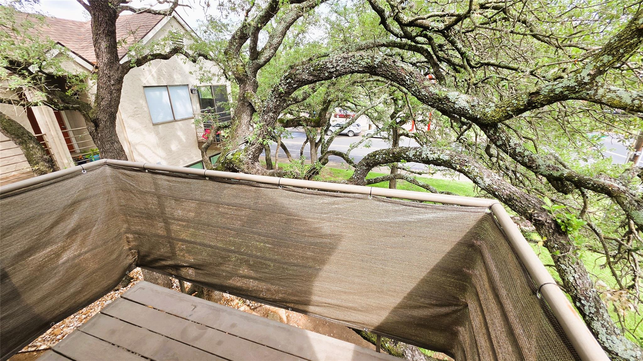 6810 Deatonhill Dr # 211, Austin, TX 78745