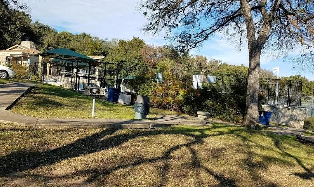 6616 Mesa Hollow Dr, Austin, TX 78750