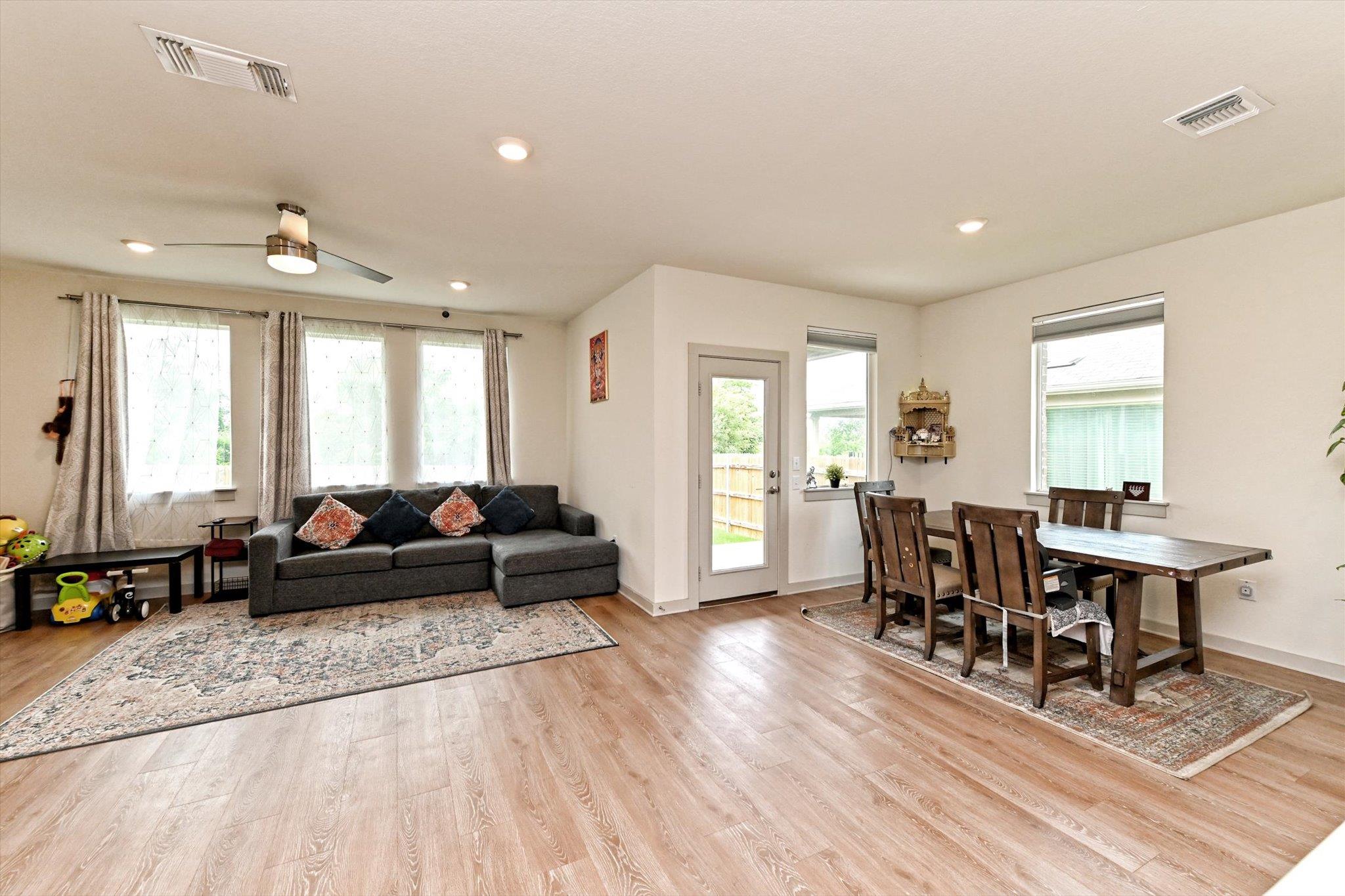 2305 ALAMO HEIGHTS Ave, Austin, TX 78754