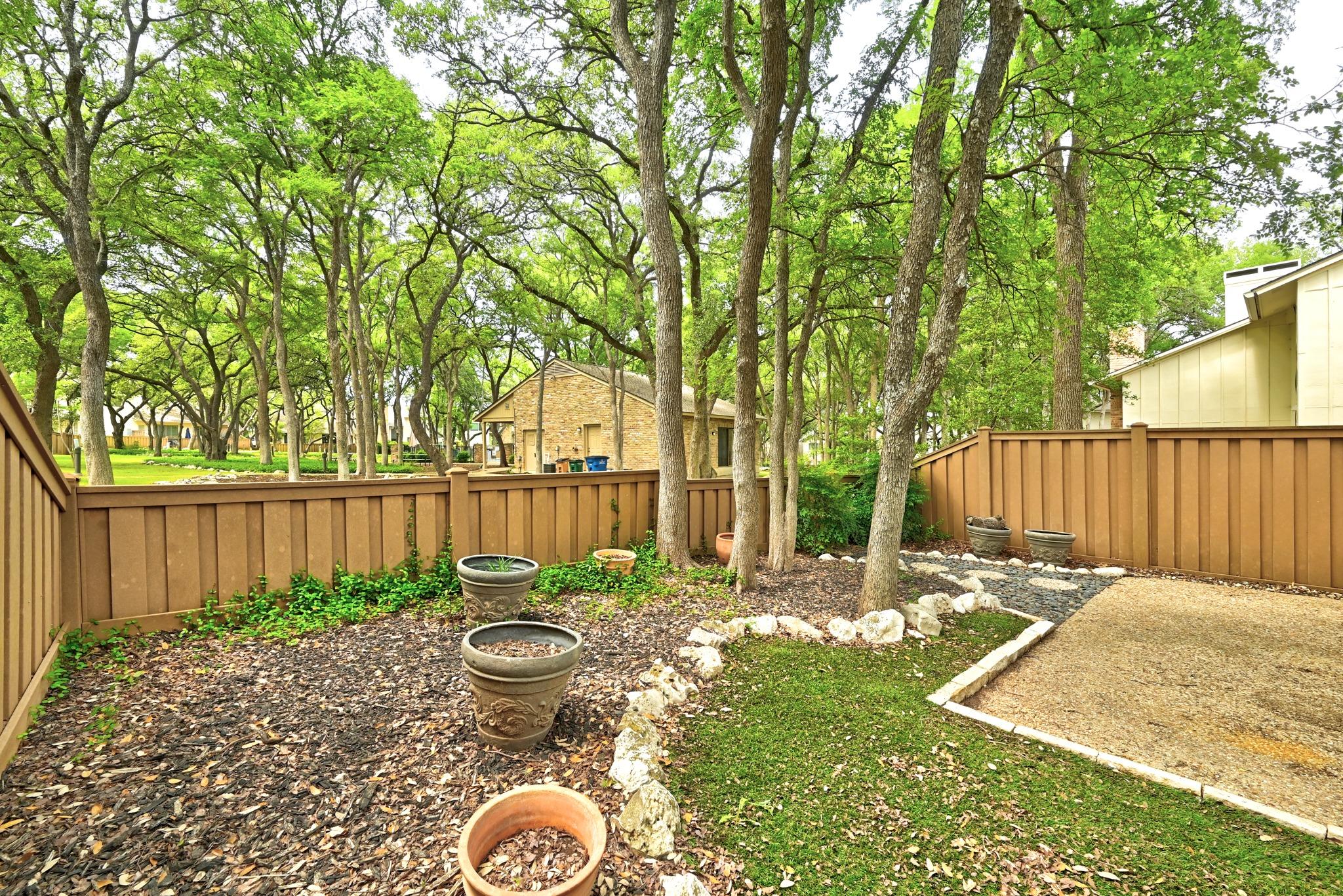 8218 Summer Place Dr, Austin, TX 78759