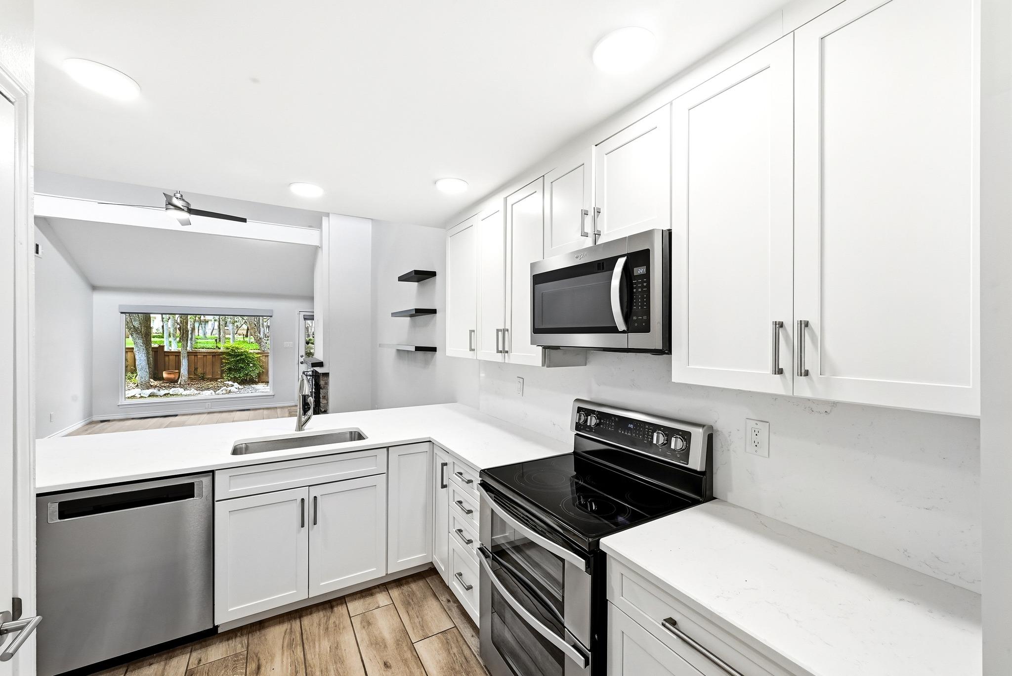 8218 Summer Place Dr, Austin, TX 78759
