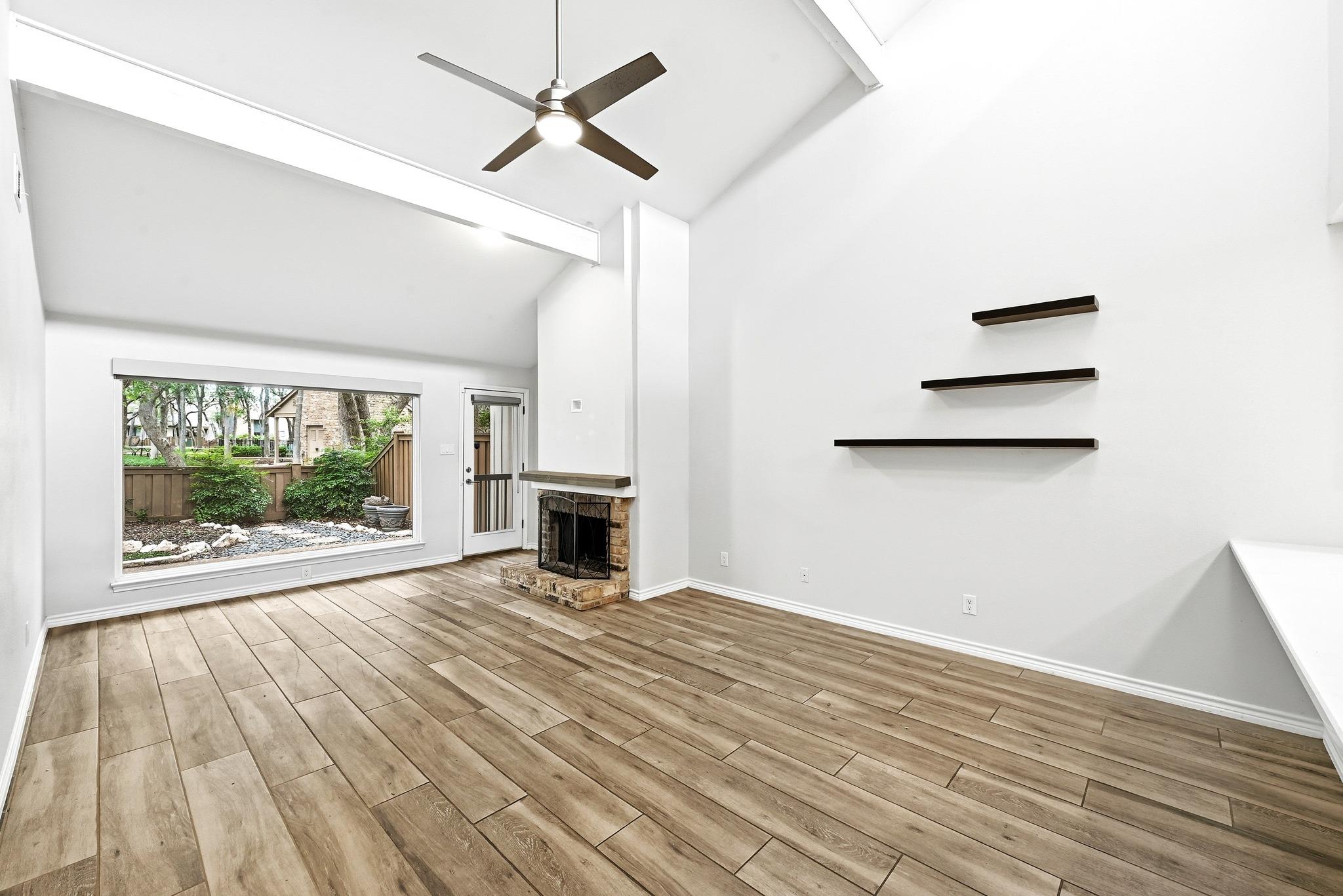 8218 Summer Place Dr, Austin, TX 78759