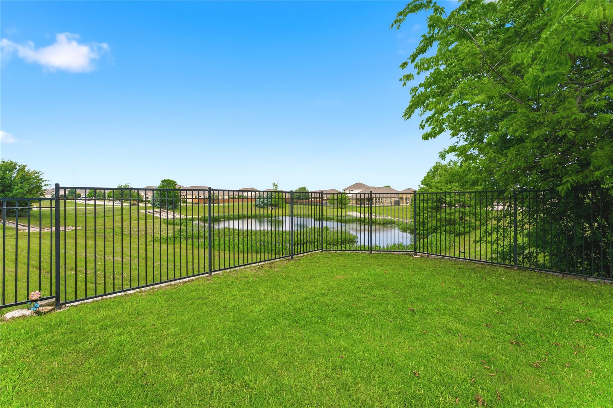 5309 Scenic Lake Dr, Georgetown, TX 78626