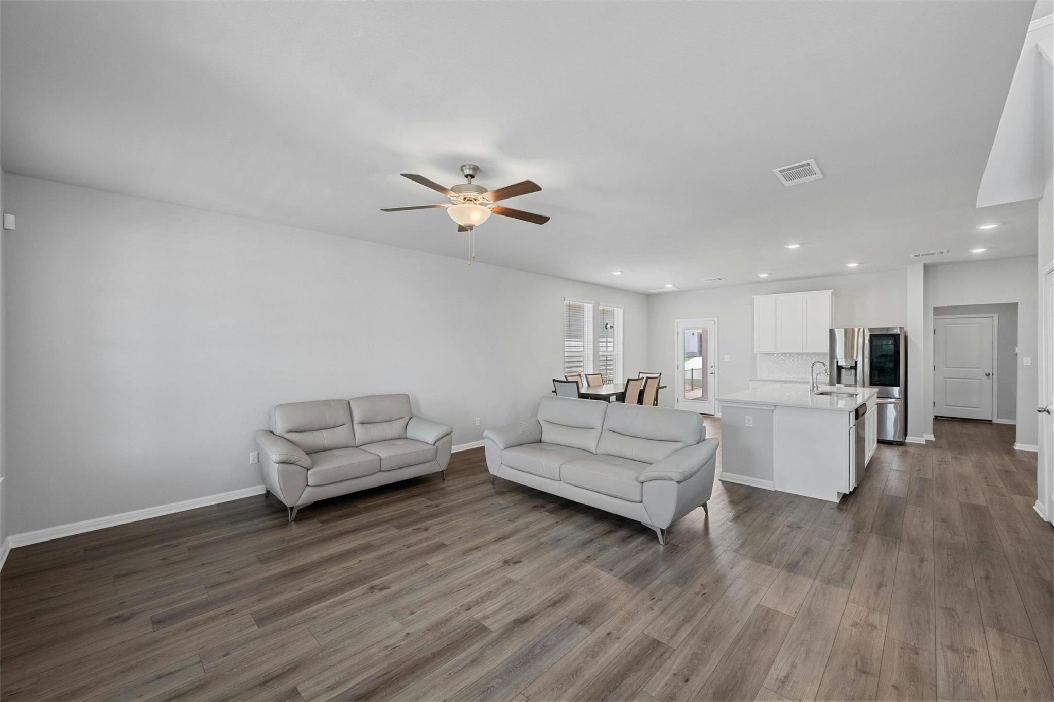 964 Lone Peak Way, Dripping Springs, TX 78620
