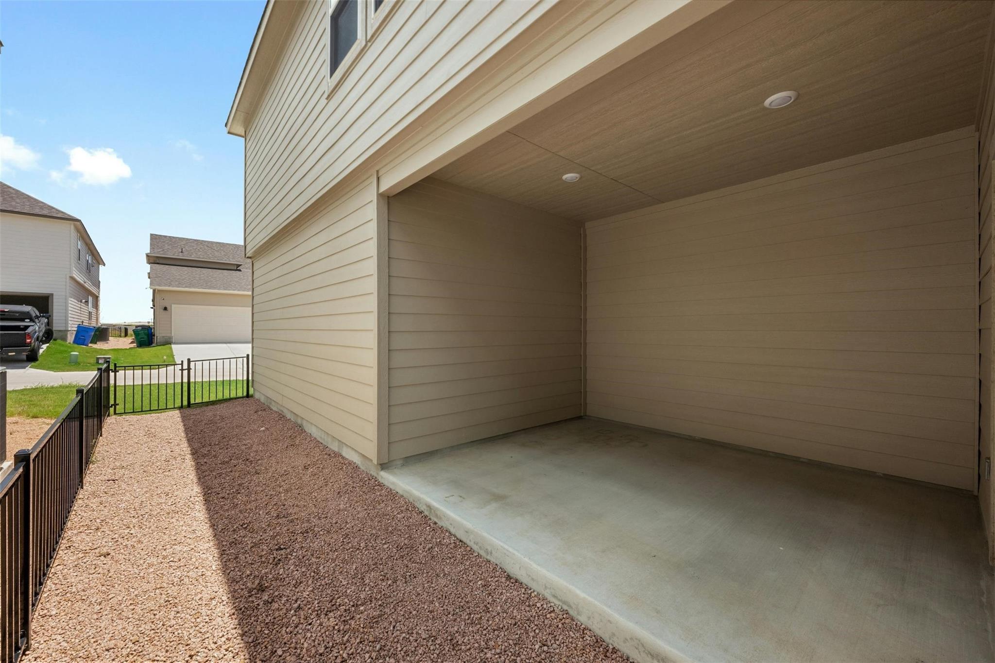 964 Lone Peak Way, Dripping Springs, TX 78620