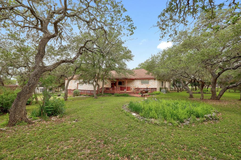 95 Augusta Dr, Wimberley, TX 78676
